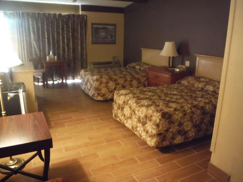 Budgetel & 2* Wyoming