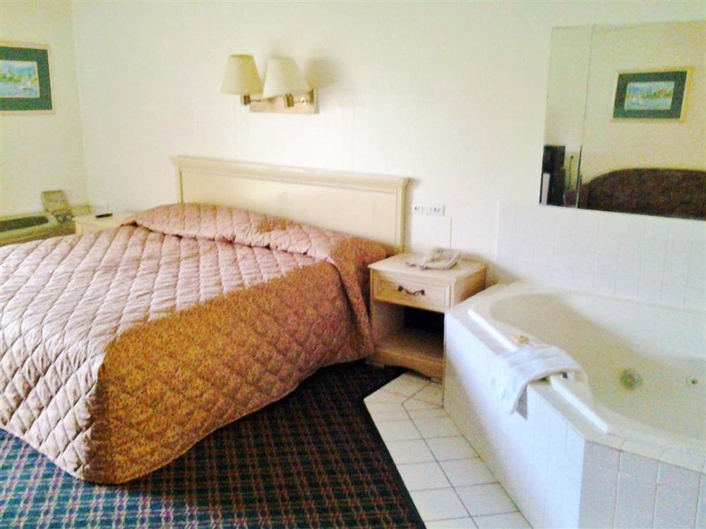 Budgetel Inn&suites