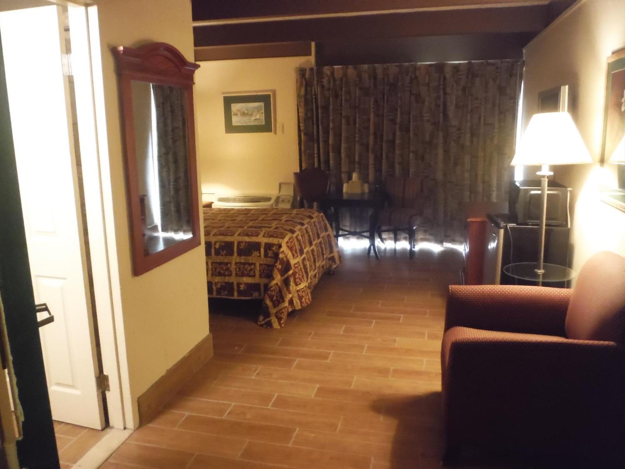 Budgetel Inn&suites Wyoming